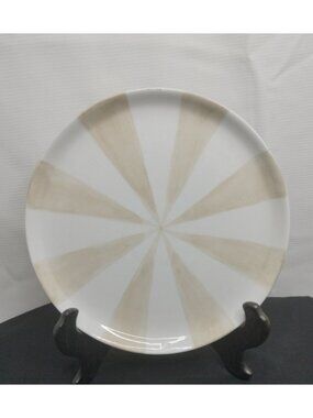 Jonathan Adler designed Tan pinwheel plates Set Of 3  8"  hard to find New